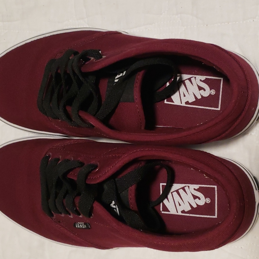 Vans - Picture 3 of 3
